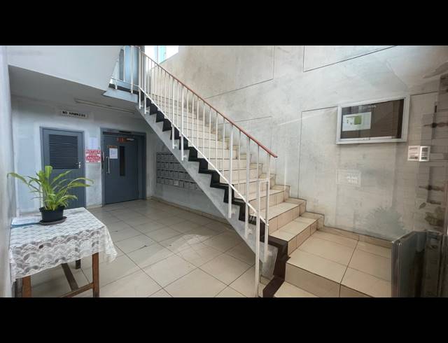 2.5 BEDROOM APARTMENT FOR SALE IN GLENWOOD